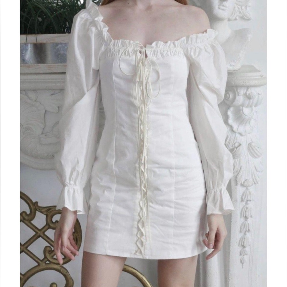 Mini White Off-Shoulder Dress | Size M